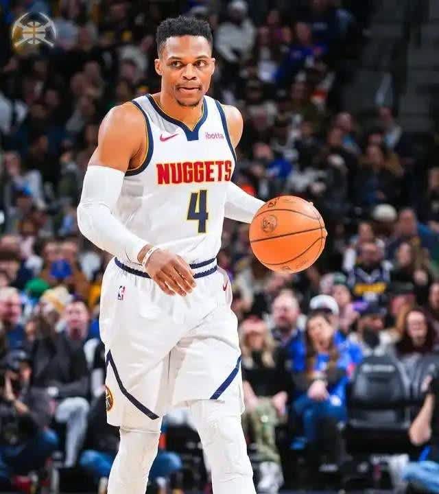 老鹰惊艳全场，威少助攻爆棚，连续三场30+逆转取胜！